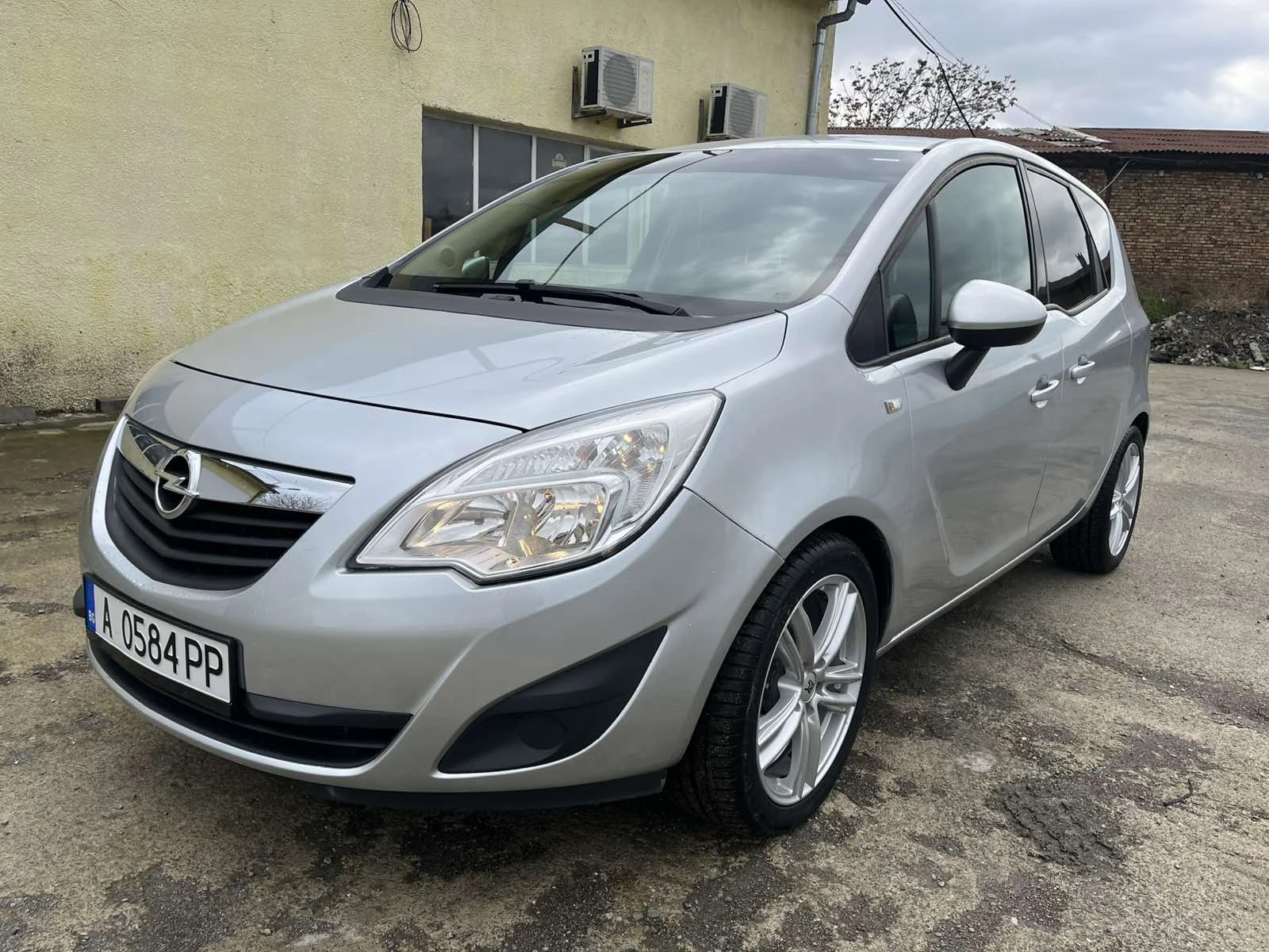 Opel Meriva 1.3CDTi - изображение 3
