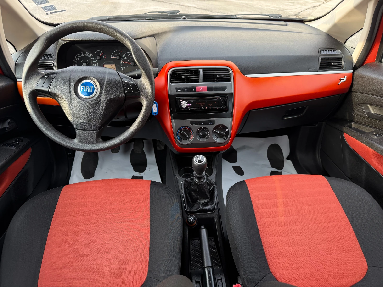 Fiat Punto  - изображение 10