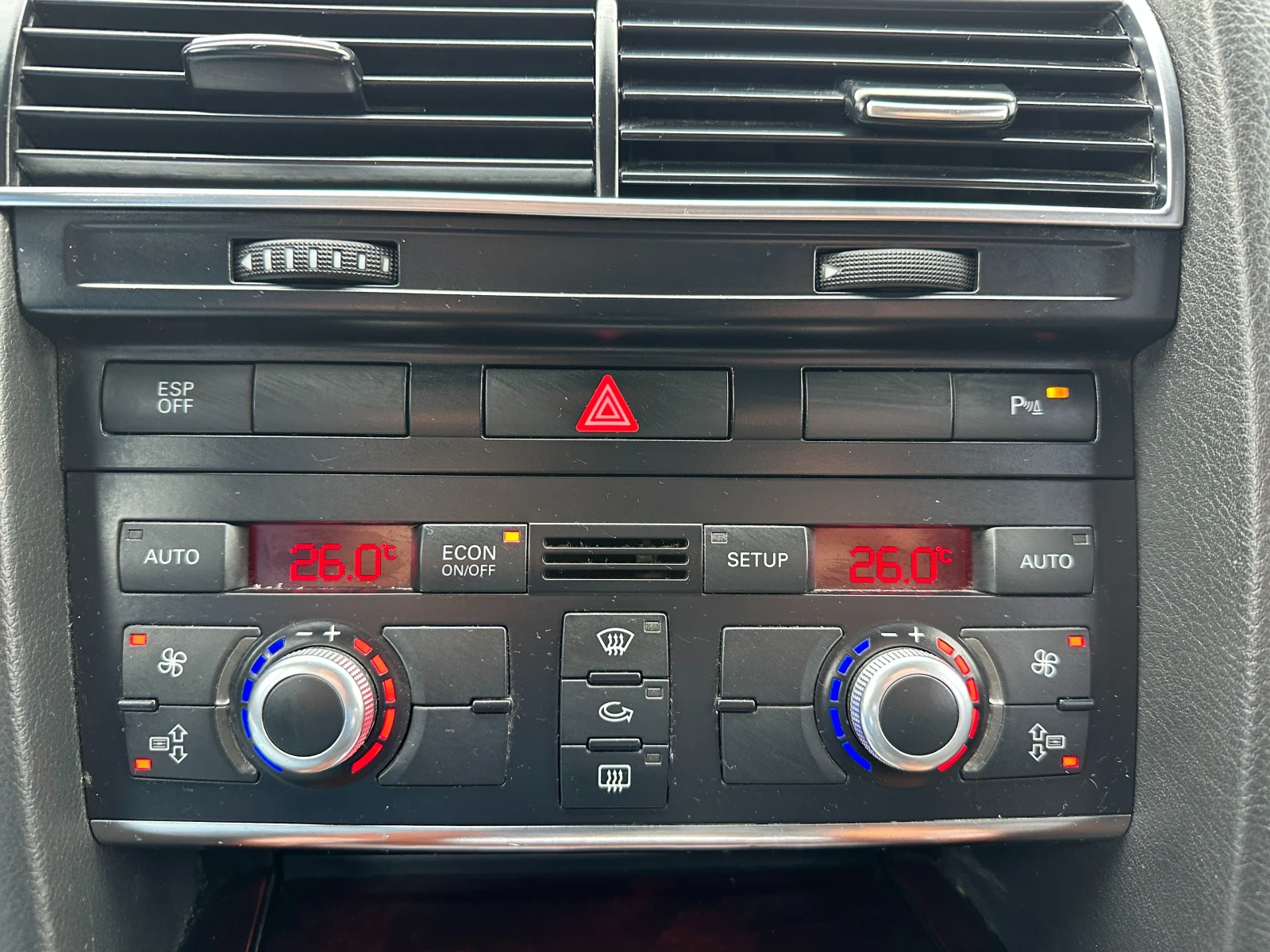 Audi A6 3, 0tdi/Quattro/Нави, снимка 14 - Автомобили и джипове - 53912797