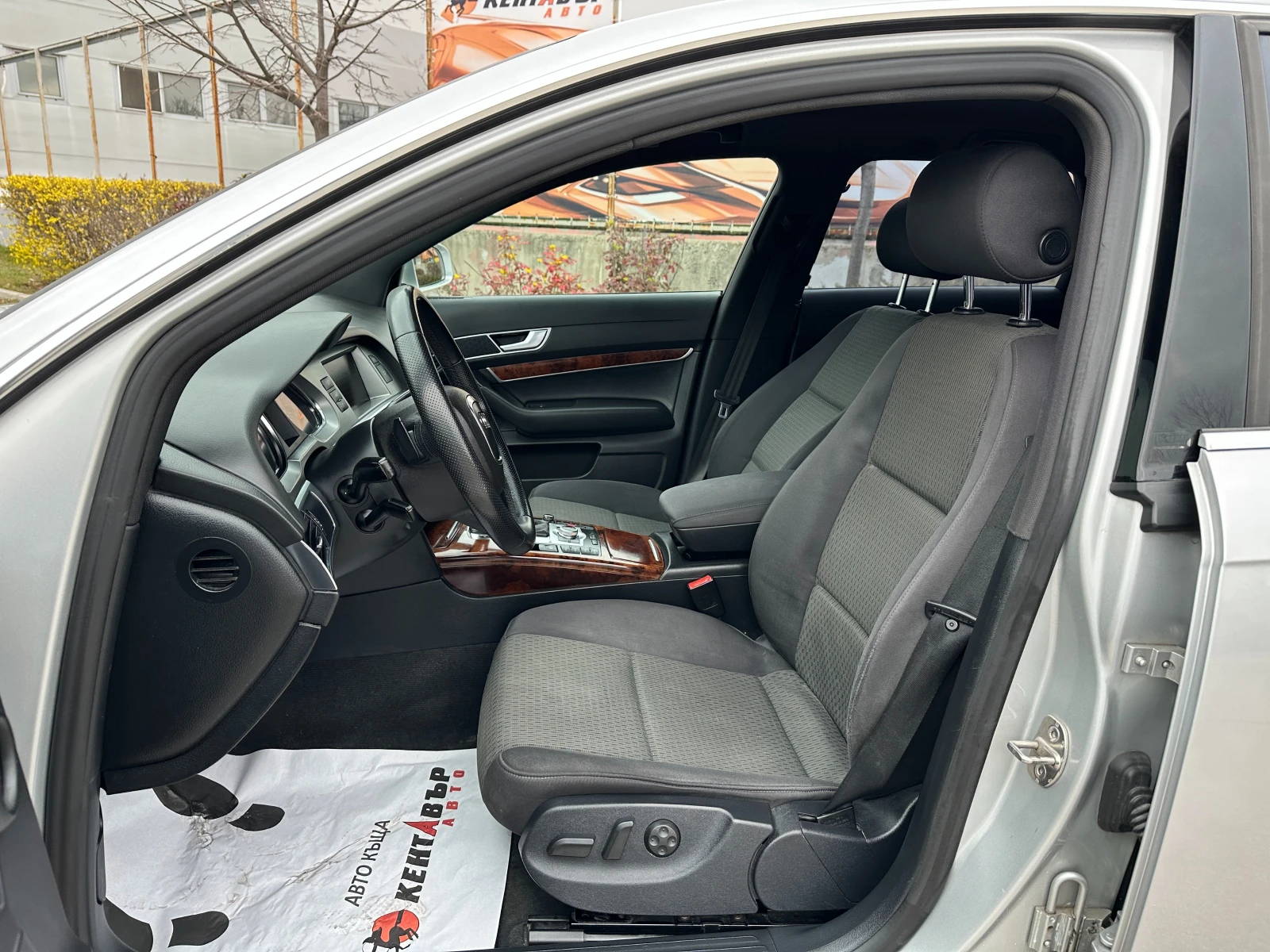 Audi A6 3, 0tdi/Quattro/Нави, снимка 9 - Автомобили и джипове - 53912797