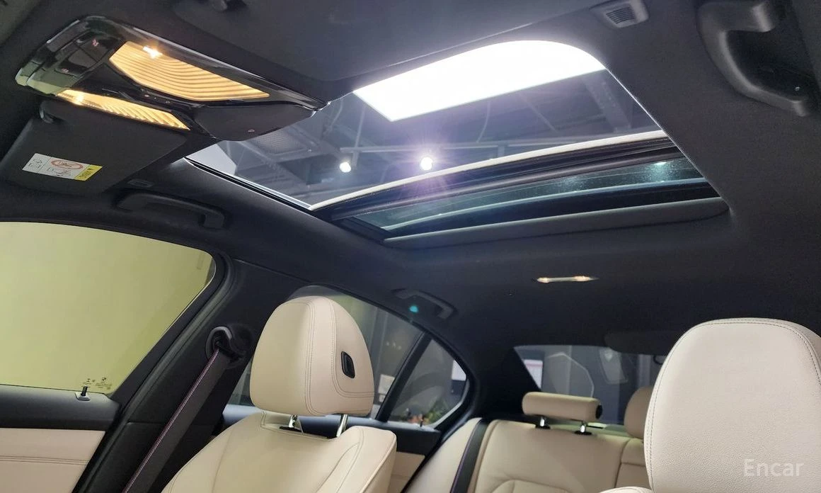 BMW 340 LASER* DISTRONIC* HARMAN* ГЕНЕРАЦИЯ* 360* HEAD-UP*, снимка 14 - Автомобили и джипове - 54006776