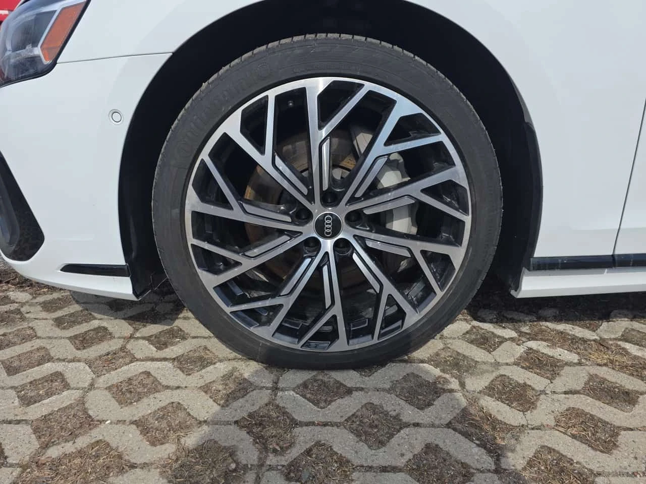 Audi A8 L  CARFAX, снимка 7 - Автомобили и джипове - 54155960