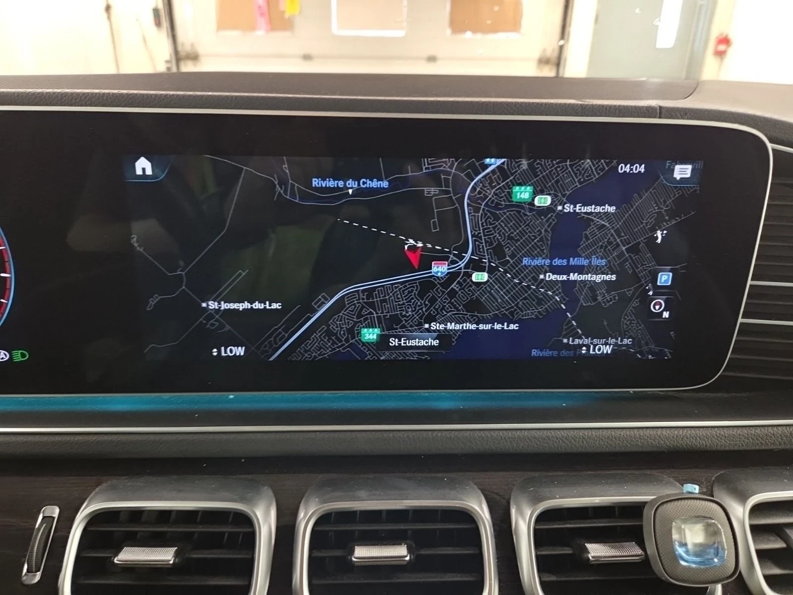 Mercedes-Benz GLE 450 AMG Pkg | Burmester | Distronic | 360 | HUD | Обду, снимка 12 - Автомобили и джипове - 54476848
