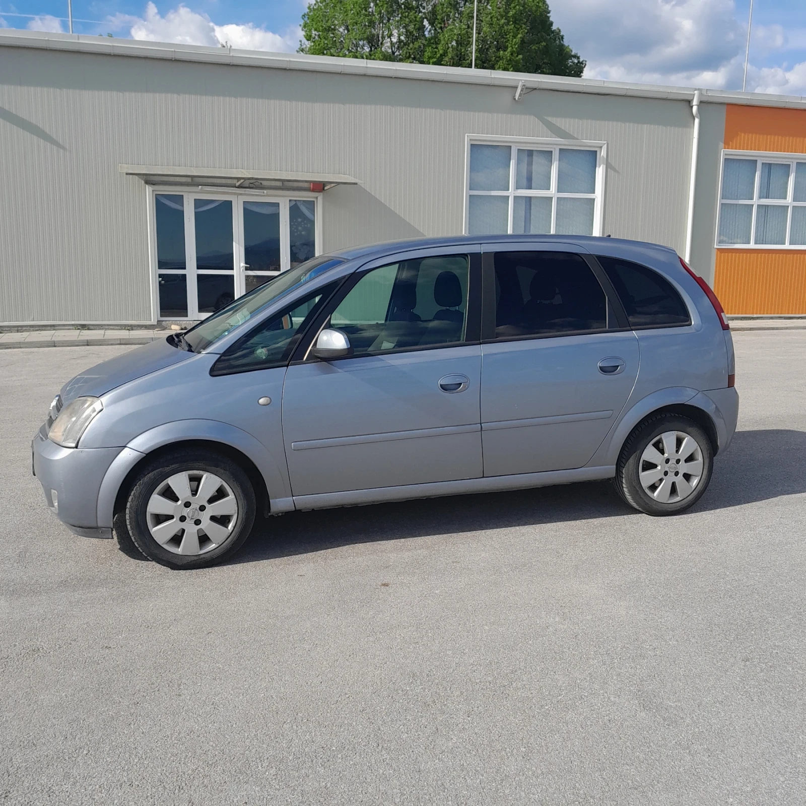 Opel Meriva, снимка 3 - Автомобили и джипове - 54470483