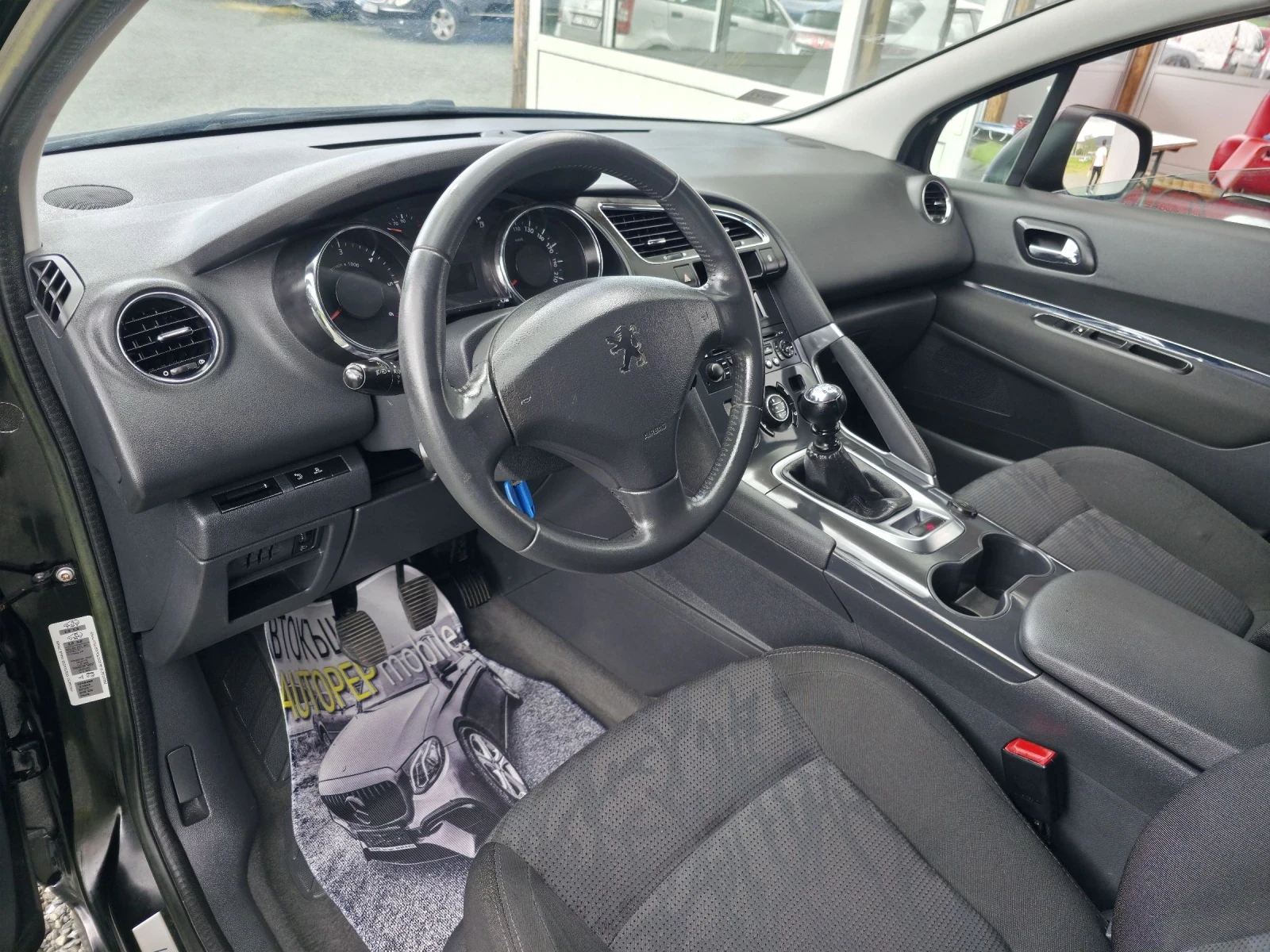 Peugeot 3008 1.6 hdi, снимка 10 - Автомобили и джипове - 54490905