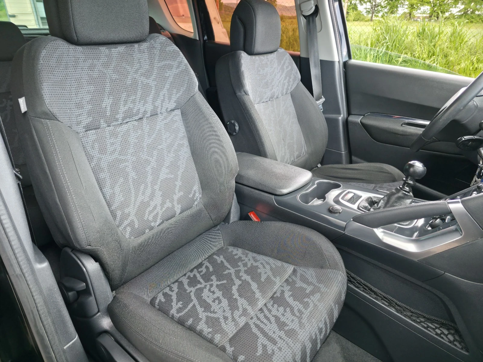 Peugeot 3008 1.6 hdi, снимка 13 - Автомобили и джипове - 54490905