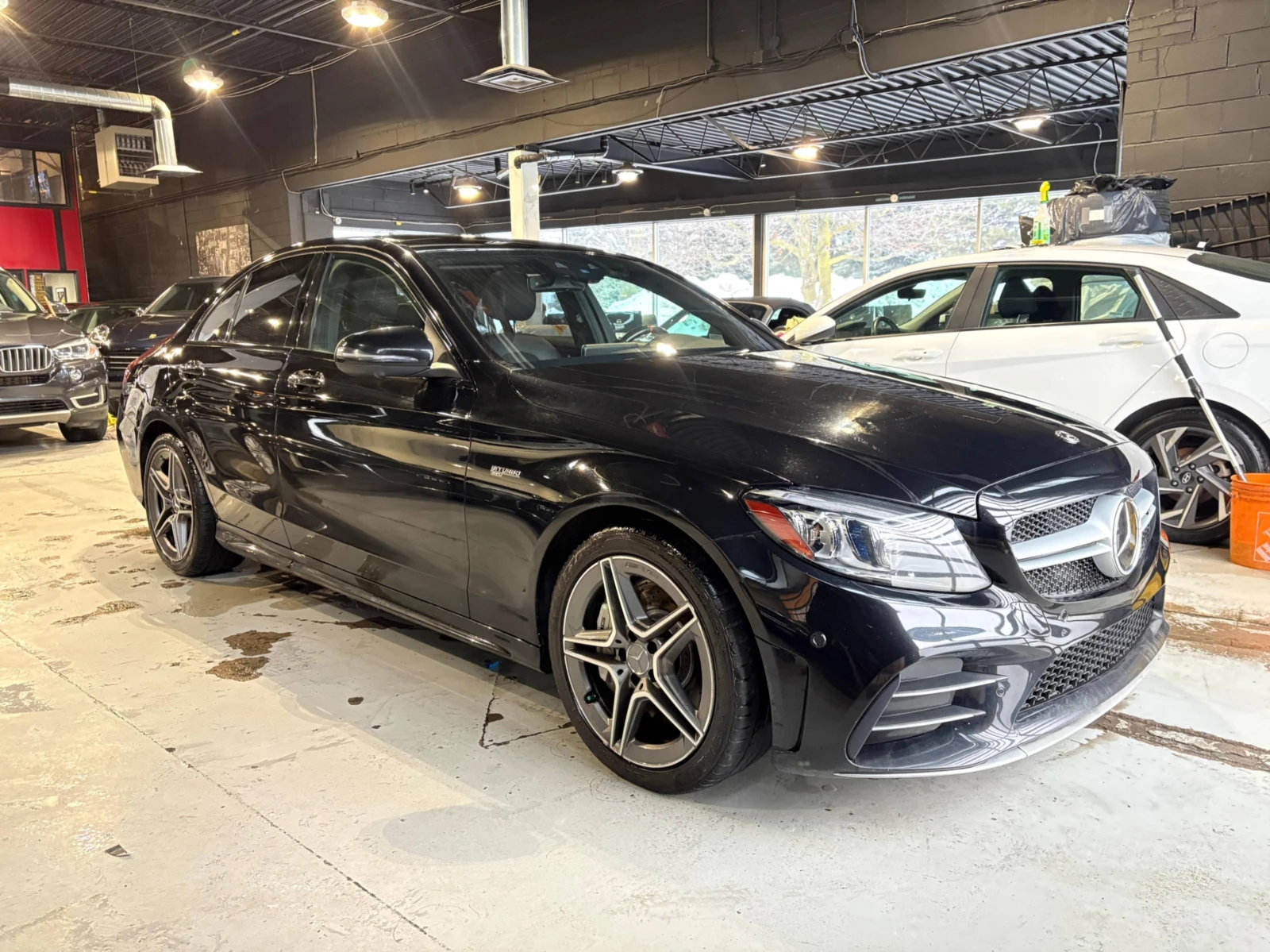 Mercedes-Benz C 43 AMG 4MATIC* DISTRONIC* 360CAMERA* BURMESTER* , снимка 3 - Автомобили и джипове - 54611860
