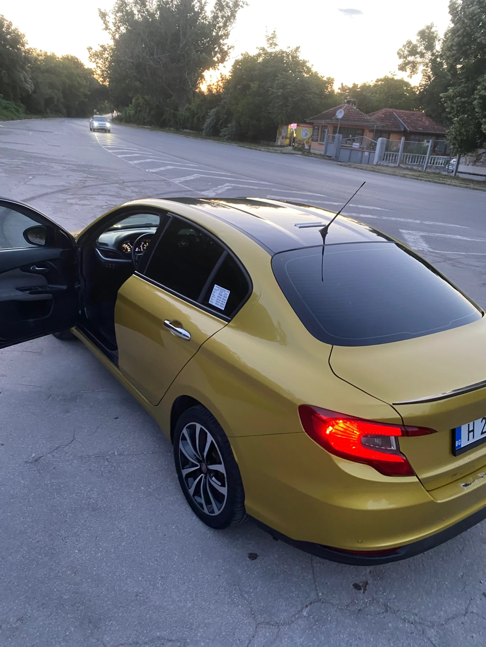 Fiat Tipo 1.4, снимка 14 - Автомобили и джипове - 54923725