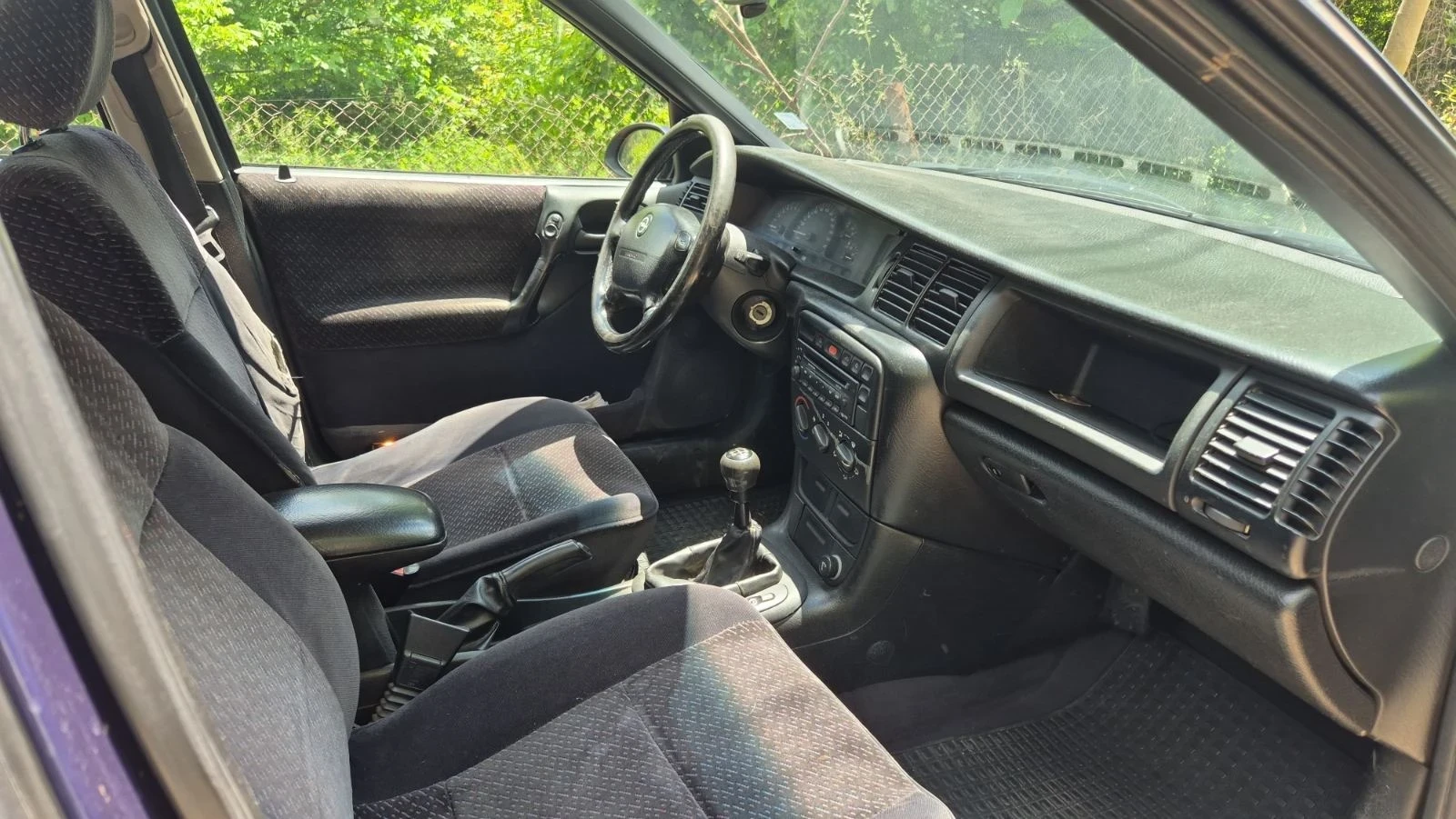 Opel Vectra Седан, снимка 6 - Автомобили и джипове - 54988130