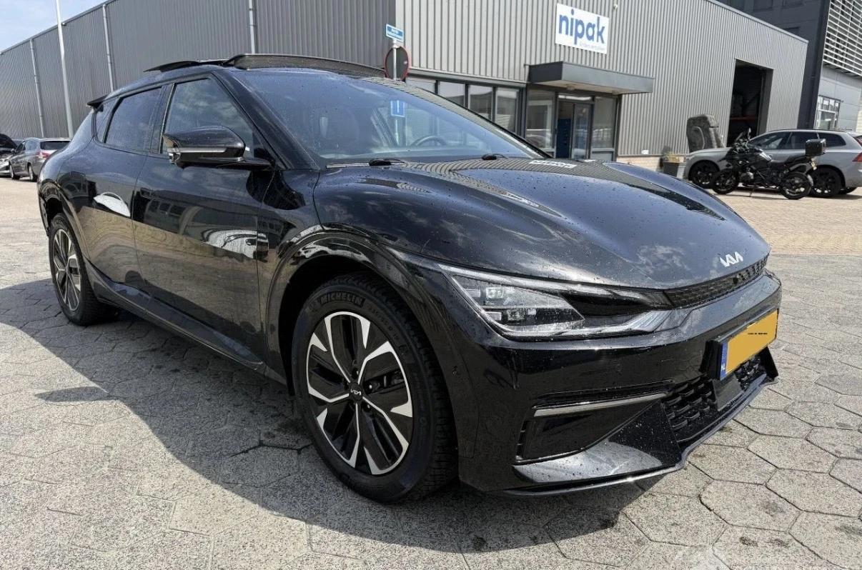 Kia EV6 GT-Line Европейска, снимка 3 - Автомобили и джипове - 55314724