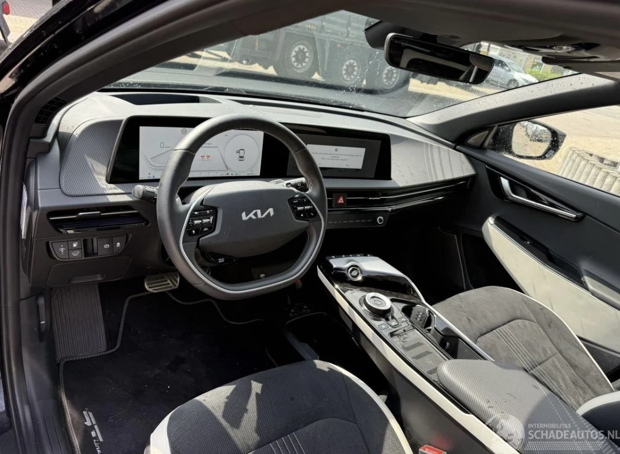 Kia EV6 GT-Line Европейска, снимка 16 - Автомобили и джипове - 55314724