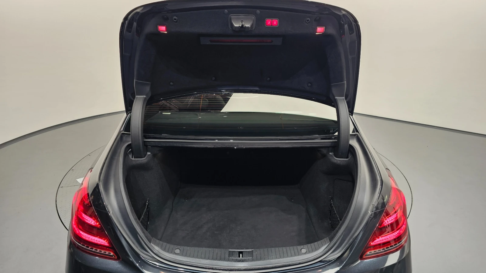 Mercedes-Benz S 350 d 4MATIC, снимка 15 - Автомобили и джипове - 55398390