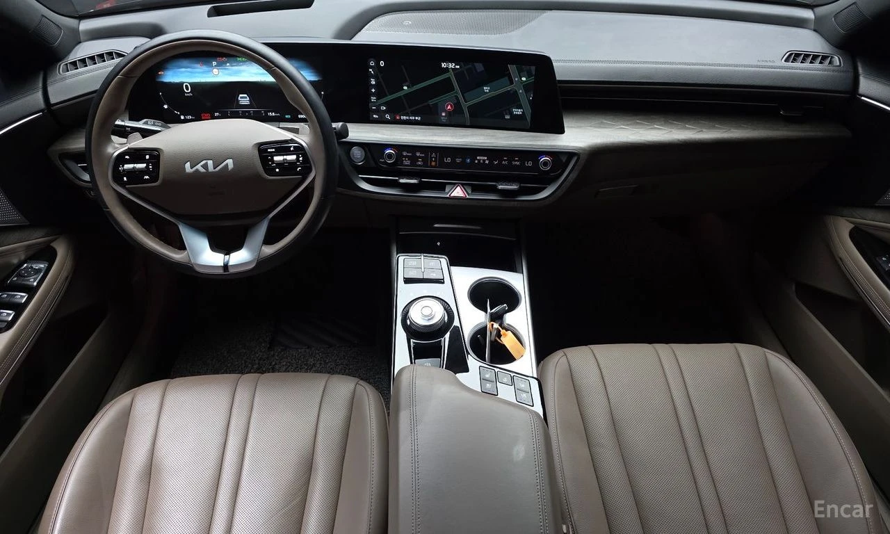 Kia K8 HYBRID* NOBLESSE* ПОДГРЕВ* ОБДУХВАНЕ* LANE* ASSIST, снимка 7 - Автомобили и джипове - 55403475