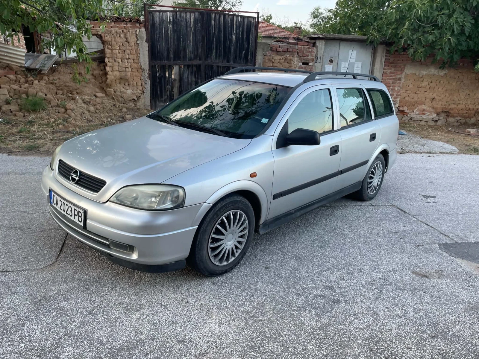 Opel Astra 2.0 дизел КЛИМАТИК 