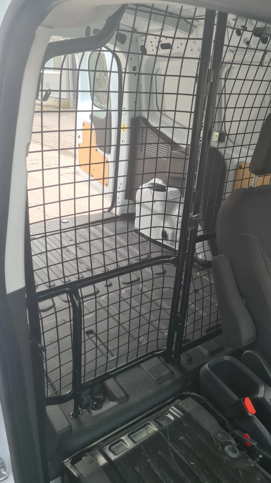 Ford Connect, снимка 9 - Автомобили и джипове - 55749313