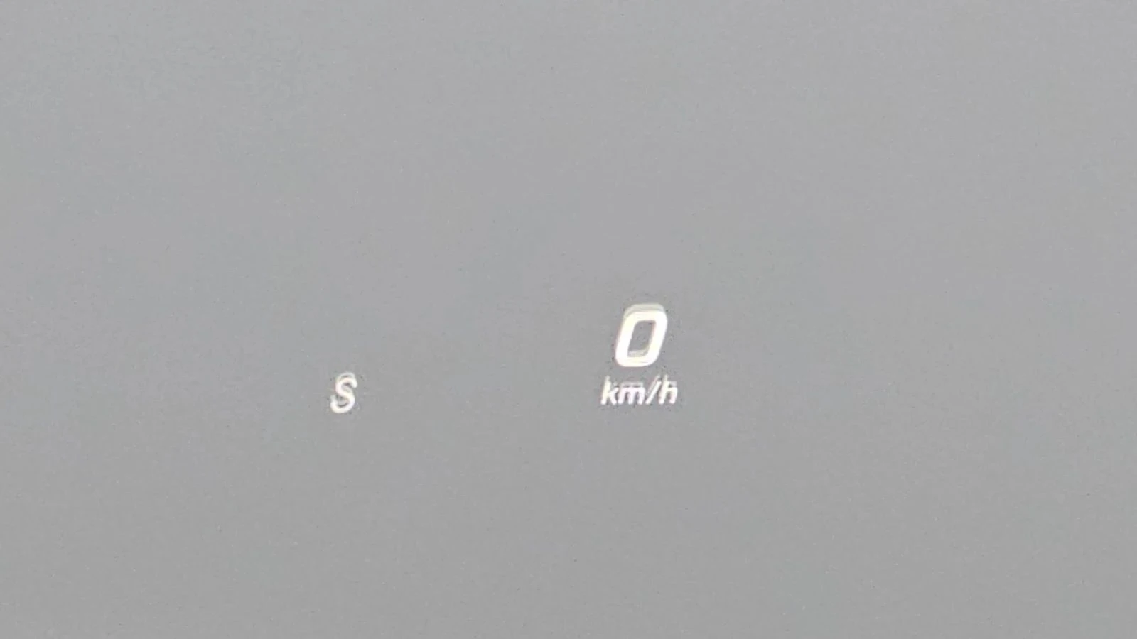 Mercedes-Benz E 200, снимка 14 - Автомобили и джипове - 56684875