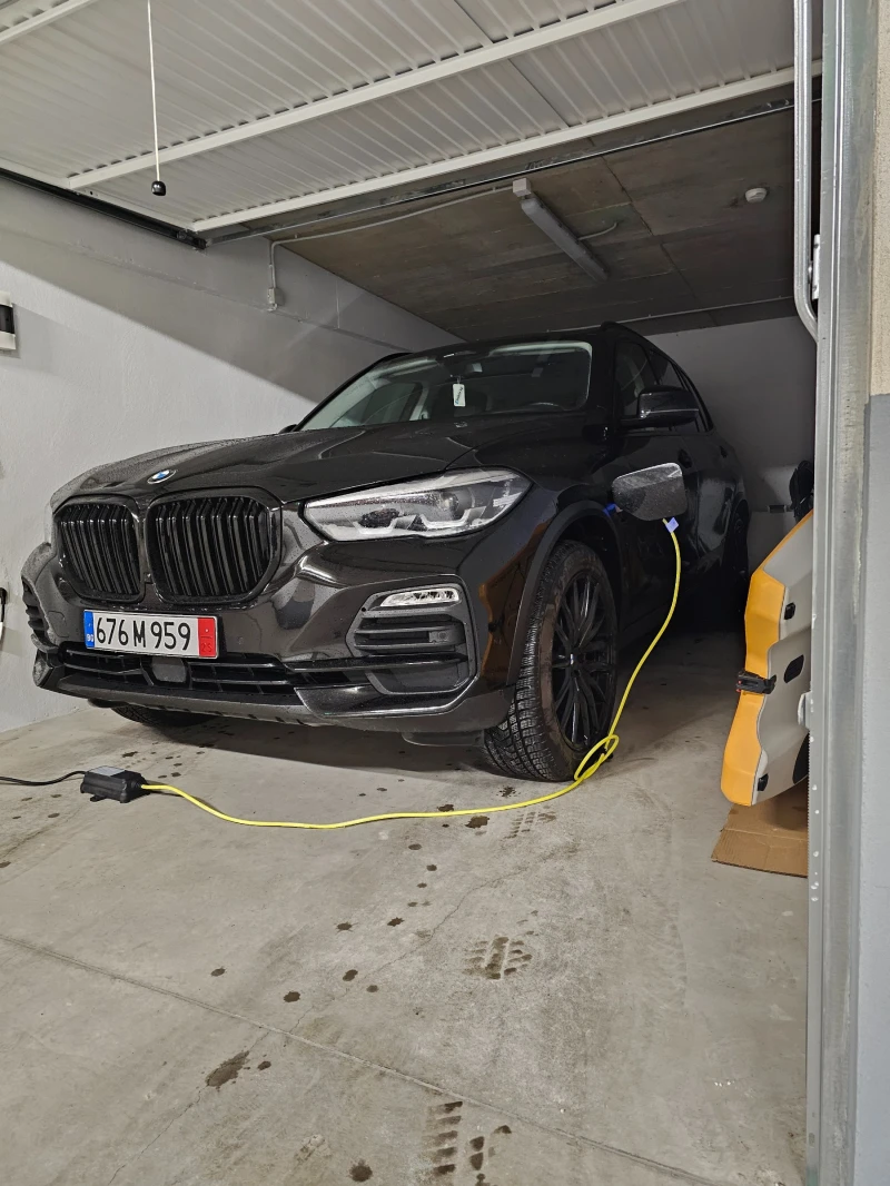 BMW X5 45e Plug-in, снимка 2 - Автомобили и джипове - 48409417