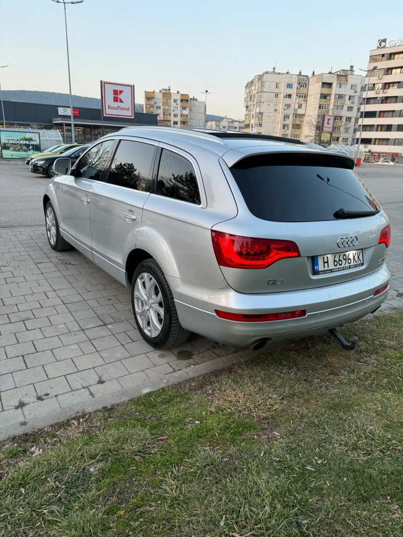 Audi Q7, снимка 6 - Автомобили и джипове - 48996079