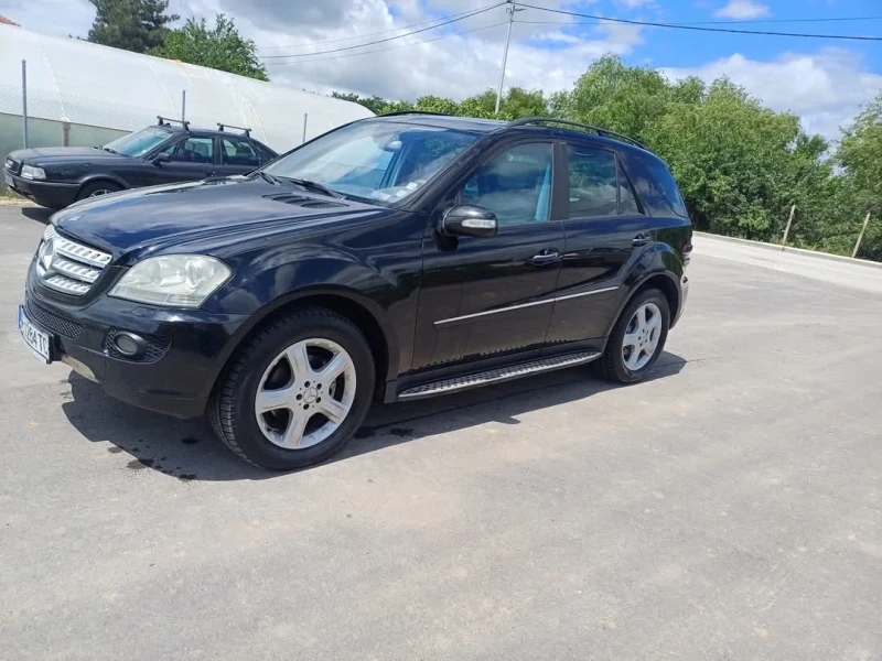 Mercedes-Benz ML 320, снимка 3 - Автомобили и джипове - 49008942