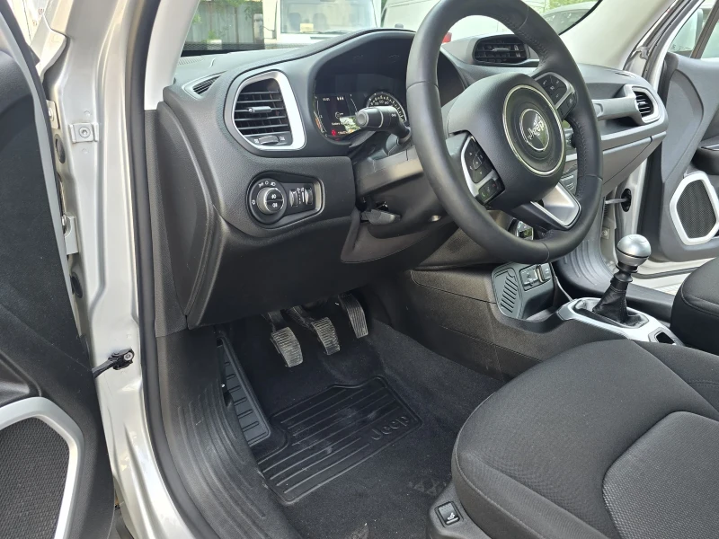 Jeep Renegade 1.6 myltijet, снимка 12 - Автомобили и джипове - 50557247