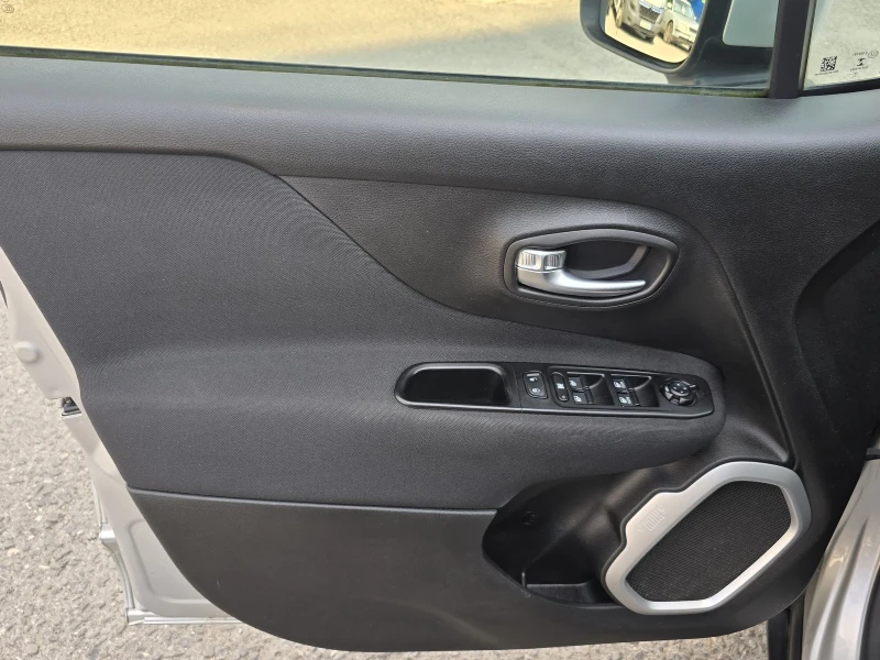 Jeep Renegade 1.6 myltijet, снимка 14 - Автомобили и джипове - 50557247