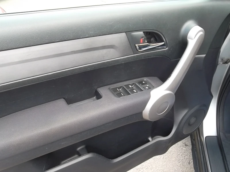 Honda Cr-v 2.2 140  190 ХИЛ. КМ, снимка 8 - Автомобили и джипове - 51342447