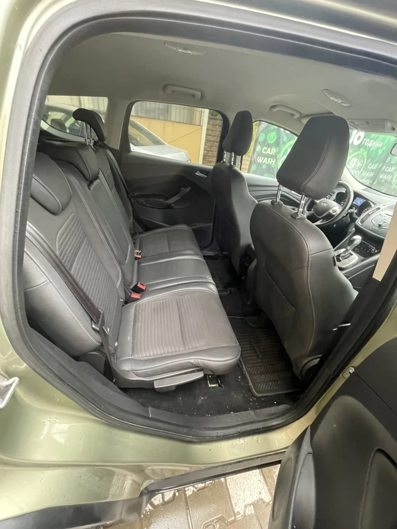 Ford Kuga, снимка 9 - Автомобили и джипове - 52717375