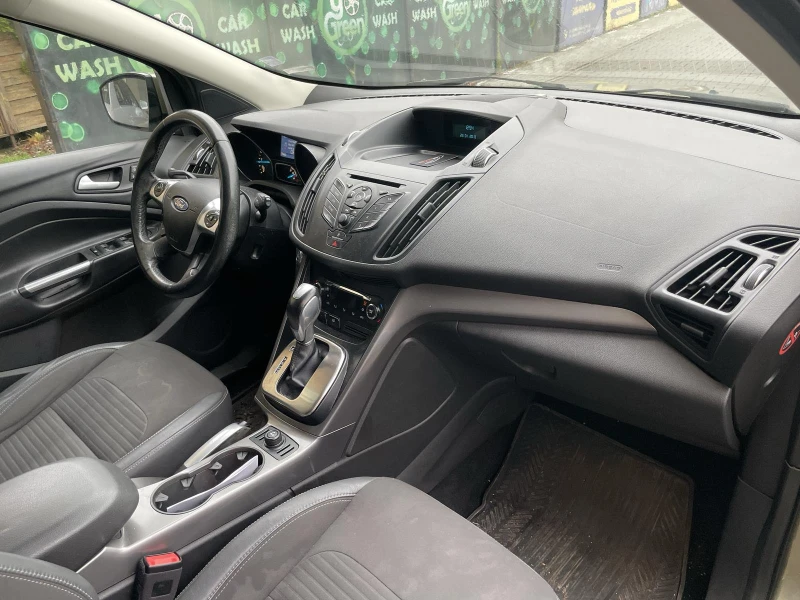 Ford Kuga, снимка 12 - Автомобили и джипове - 52717375