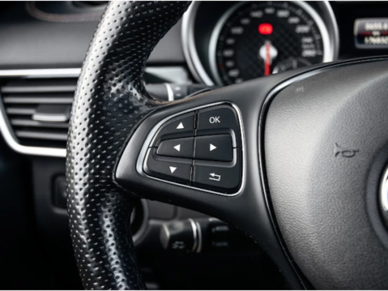 Mercedes-Benz GLE * 450| AMG| NAN| PANOROOF| INTELDRIVE| B.SPOT| CLE, снимка 16 - Автомобили и джипове - 52999347