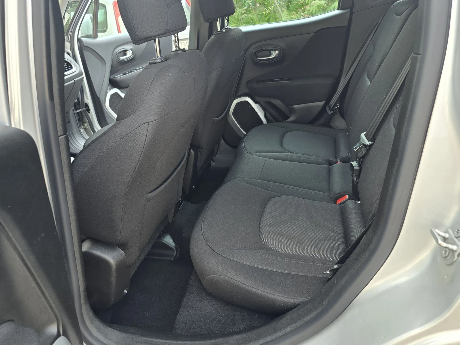 Jeep Renegade 1.6 myltijet | Mobile.bg — изображение 13