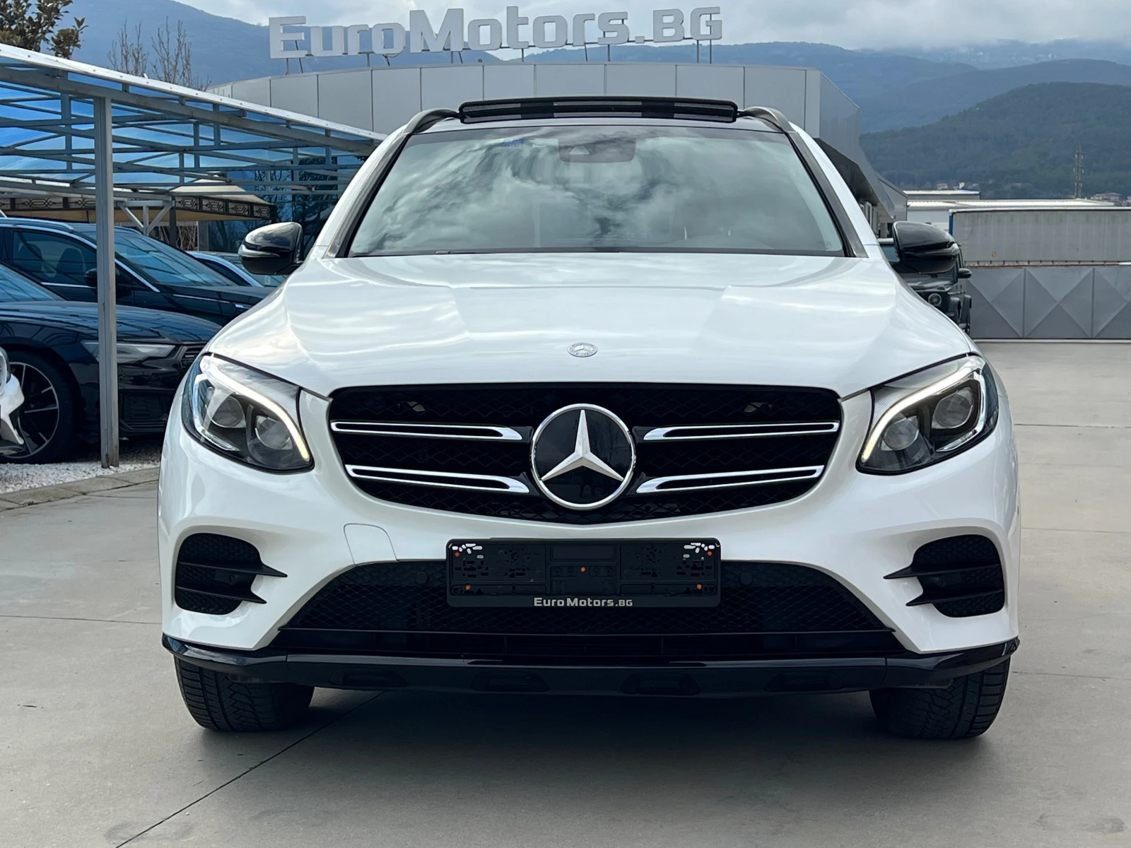 Mercedes-Benz GLC 250d, 9G, 4-MAT, AMG LINE, NIGHT PACK, PANO, DISTR - изображение 2