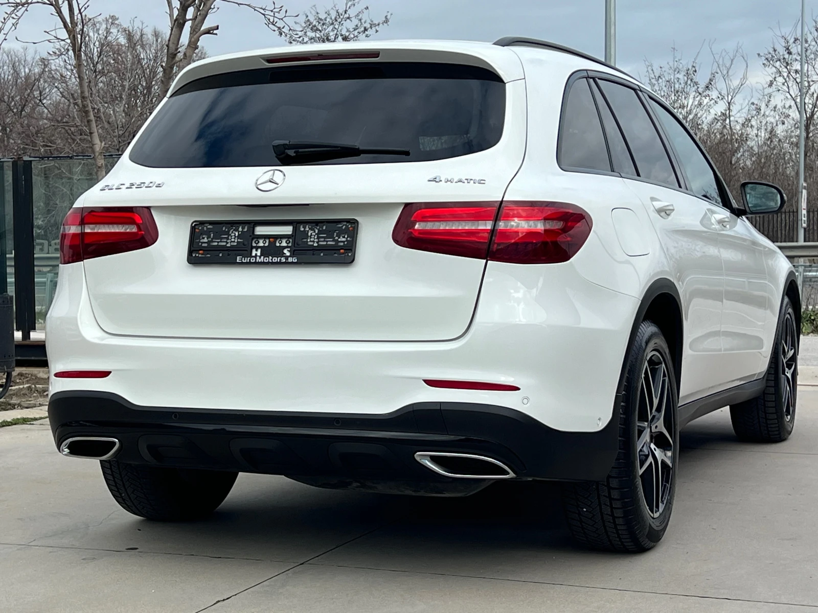 Mercedes-Benz GLC 250d, 9G, 4-MAT, AMG LINE, NIGHT PACK, PANO, DISTR - изображение 5