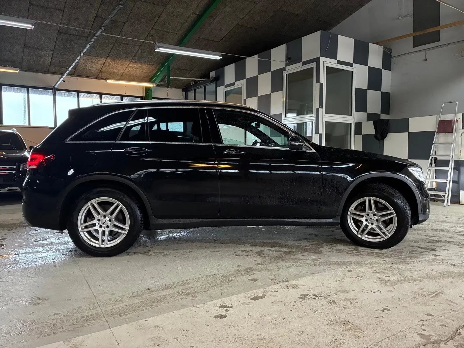 Mercedes-Benz GLC 220 2.2d aut. 4x4 194ps DK, снимка 4 - Автомобили и джипове - 54085774