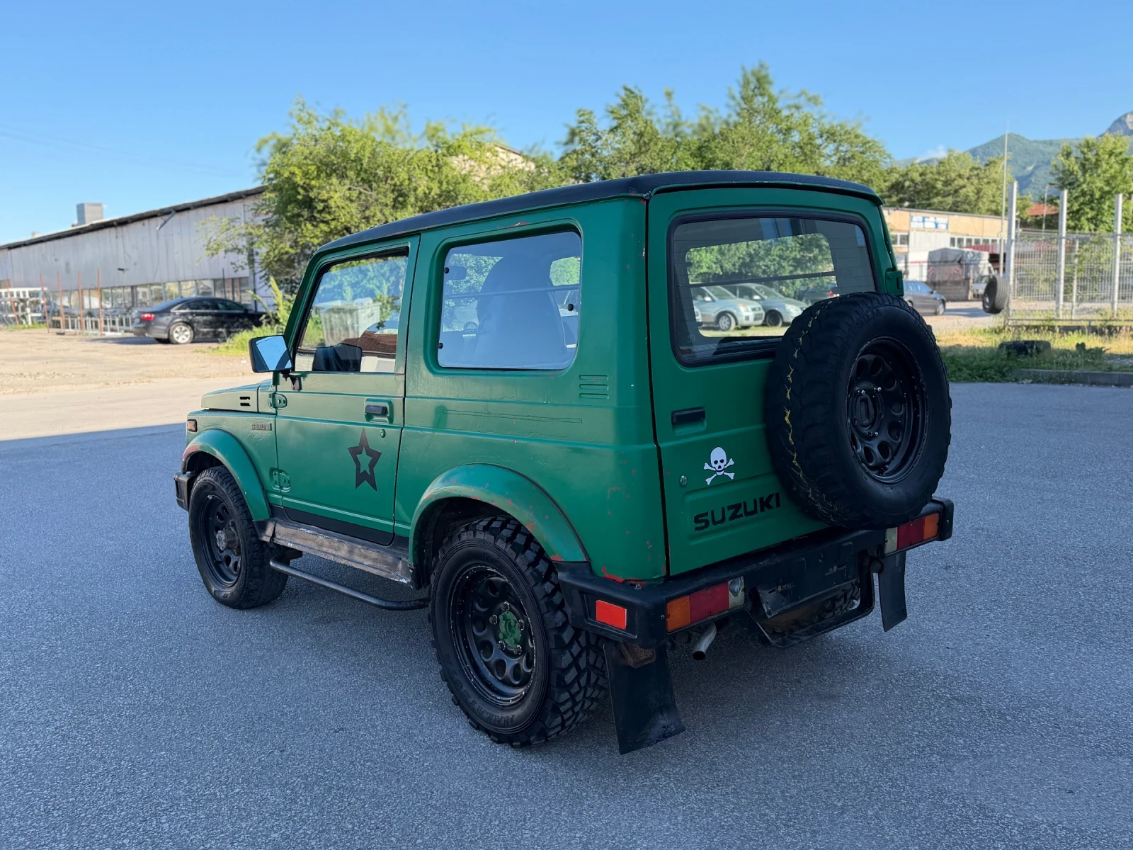 Suzuki Samurai 1.3i 4x4, снимка 3 - Автомобили и джипове - 54715553