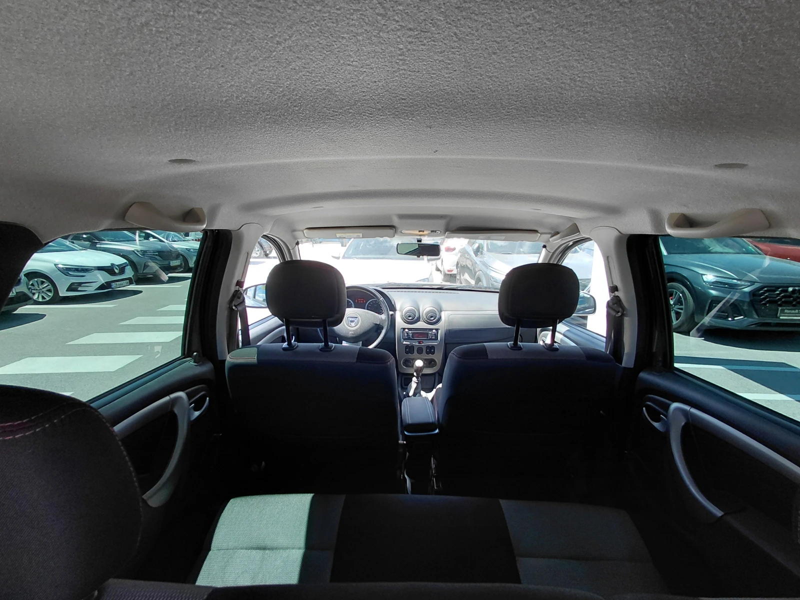 Dacia Duster 1.5 dCi/110�.�/Laureate | Mobile.bg � ����������� 17