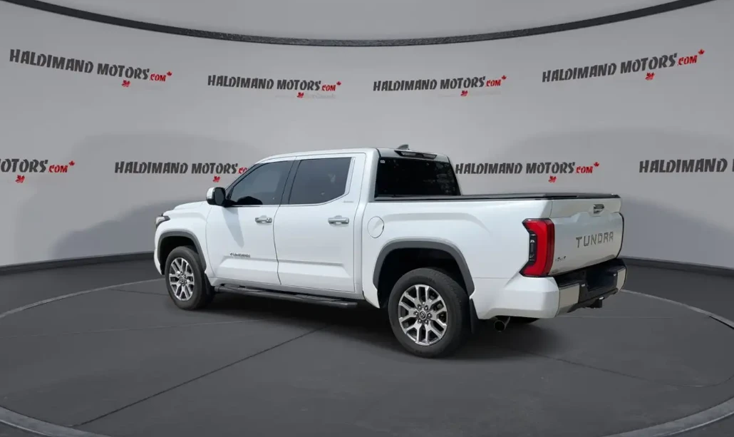 Toyota Tundra LIMITED | CREWMAX | 4X4 | PANO, снимка 2 - Автомобили и джипове - 54782494