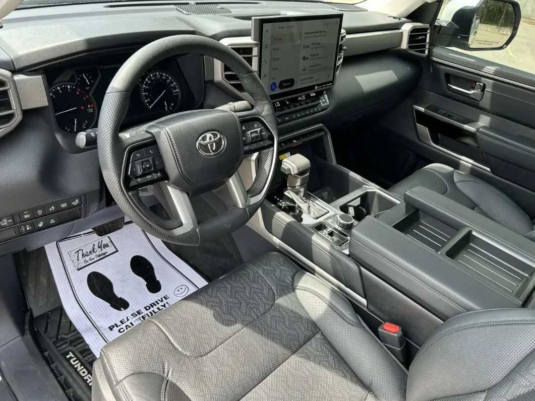 Toyota Tundra LIMITED | CREWMAX | 4X4 | PANO, снимка 16 - Автомобили и джипове - 54782494