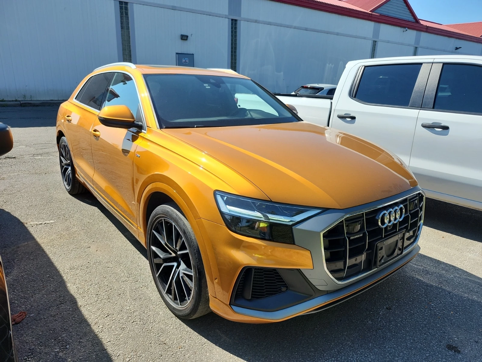 Audi Q8 * PROGRESSIV * CARFAX * Без инциденти * , снимка 2 - Автомобили и джипове - 55332067