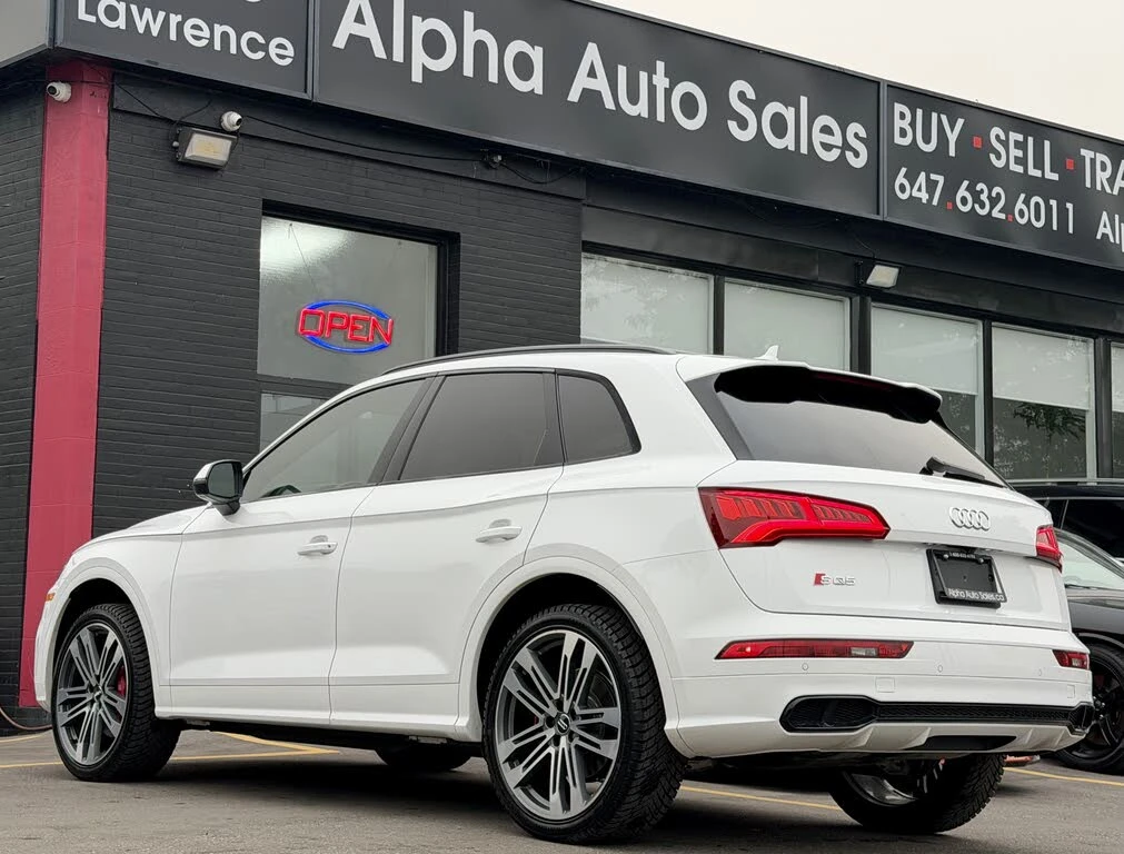 Audi SQ5 * TECHNIK* QUATTRO* TFSI* B&O* HUD* 360* DIS* , снимка 6 - Автомобили и джипове - 55899739