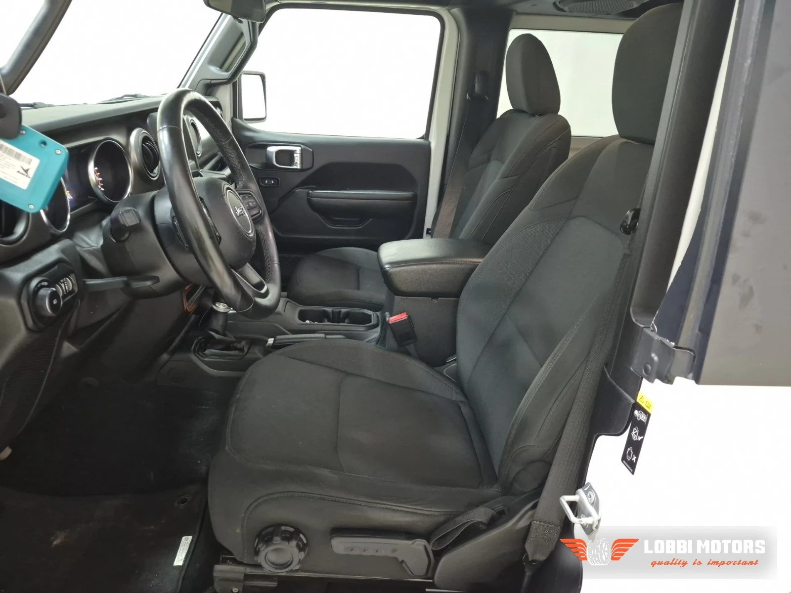 Jeep Wrangler, снимка 5 - Автомобили и джипове - 55928363