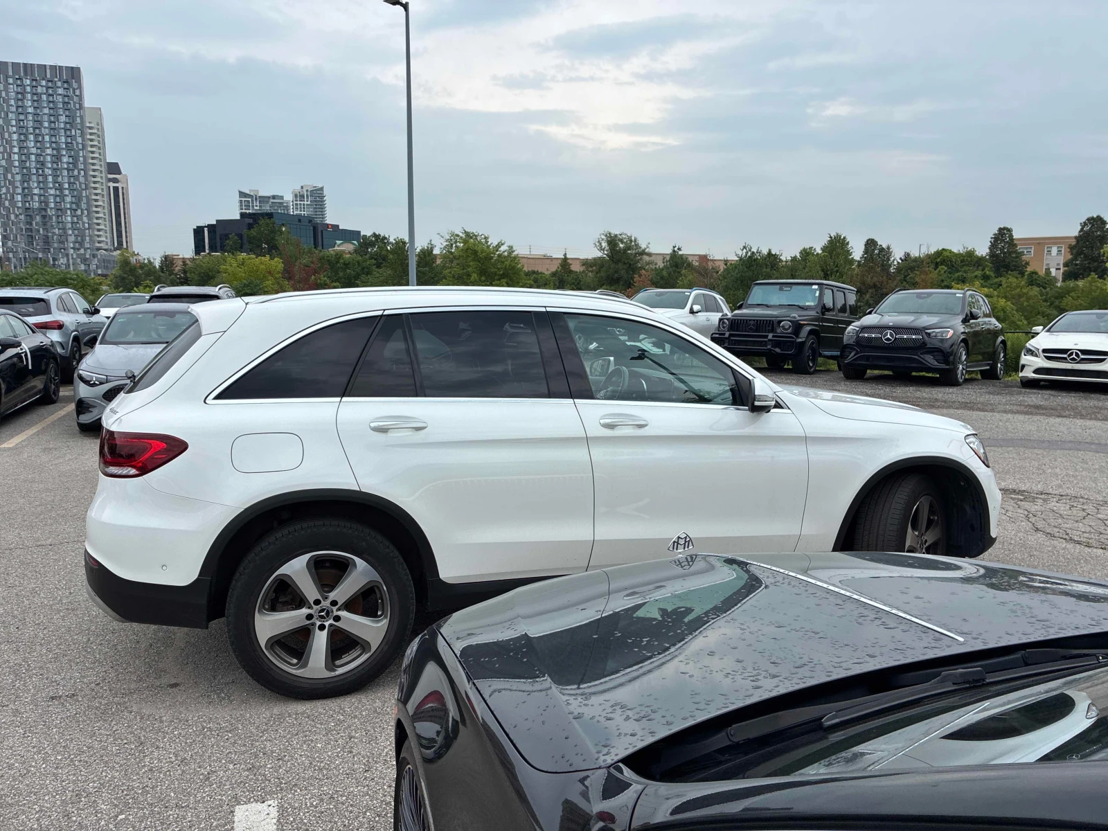 Mercedes-Benz GLC 300 * 300 * CARFAX *  | Mobile.bg � ����������� 3