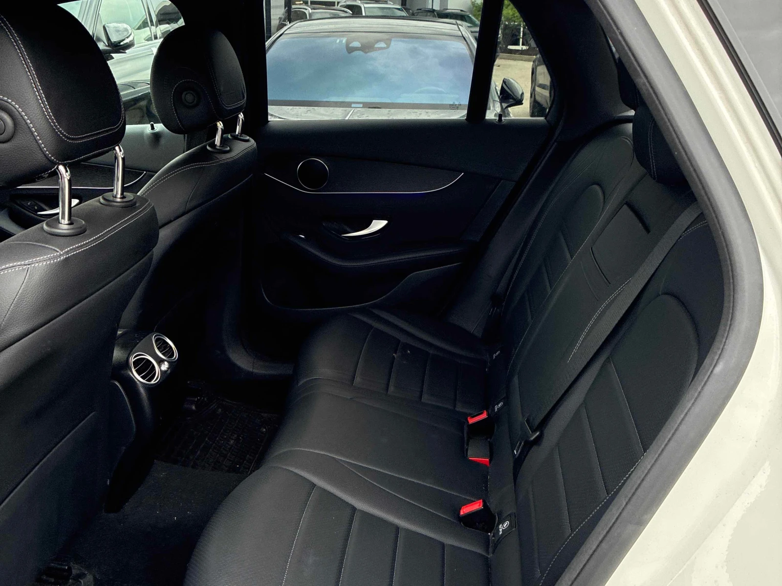 Mercedes-Benz GLC 300 * 300 * CARFAX *  | Mobile.bg � ����������� 11