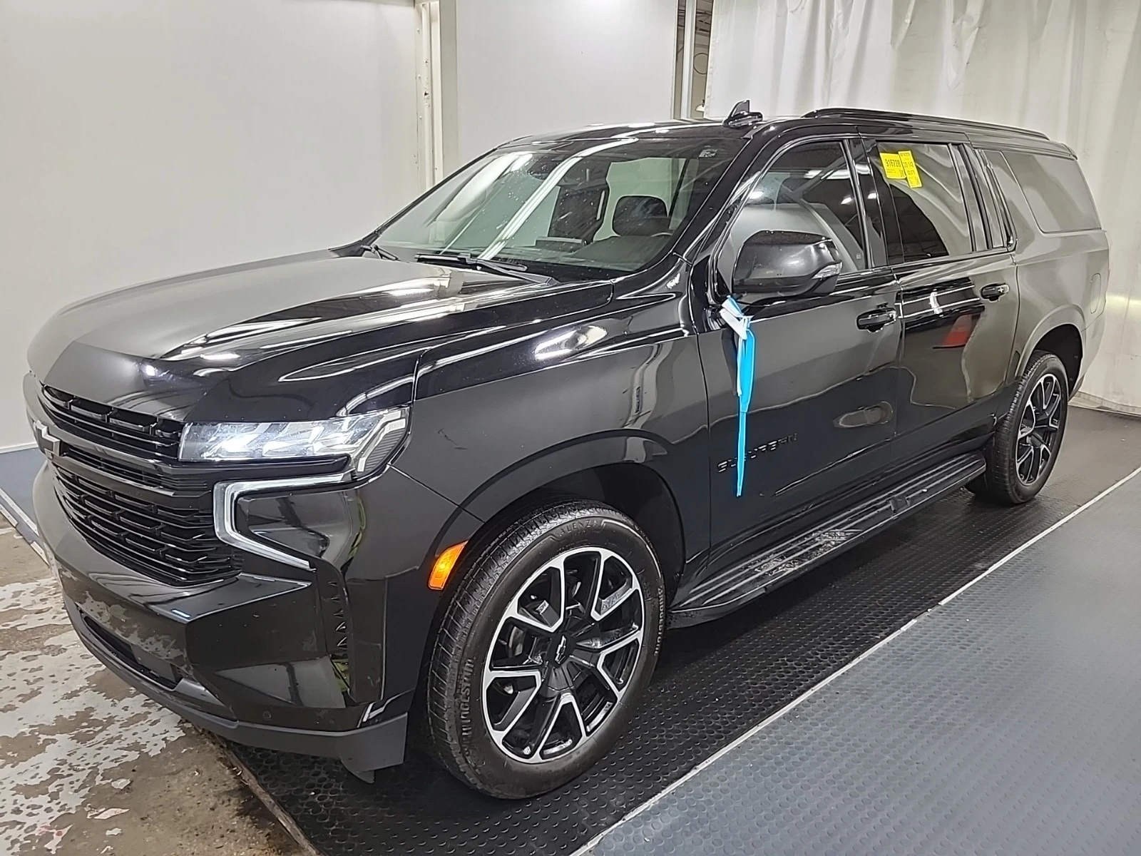 Chevrolet Suburban * 4WD 4dr RST * ���������� ��� ������������ ������ | Mobile.bg � ����������� 1