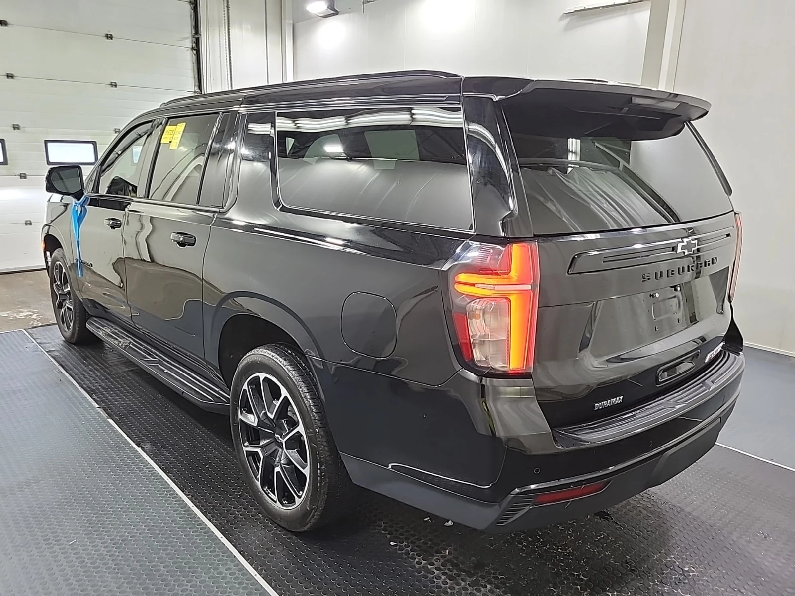 Chevrolet Suburban * 4WD 4dr RST * ���������� ��� ������������ ������ | Mobile.bg � ����������� 2