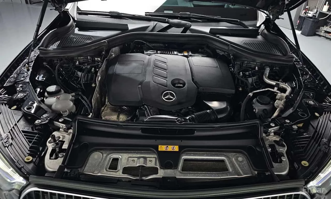 Mercedes-Benz GLC 220 GLC220 d 4MATIC, снимка 6 - Автомобили и джипове - 56196379
