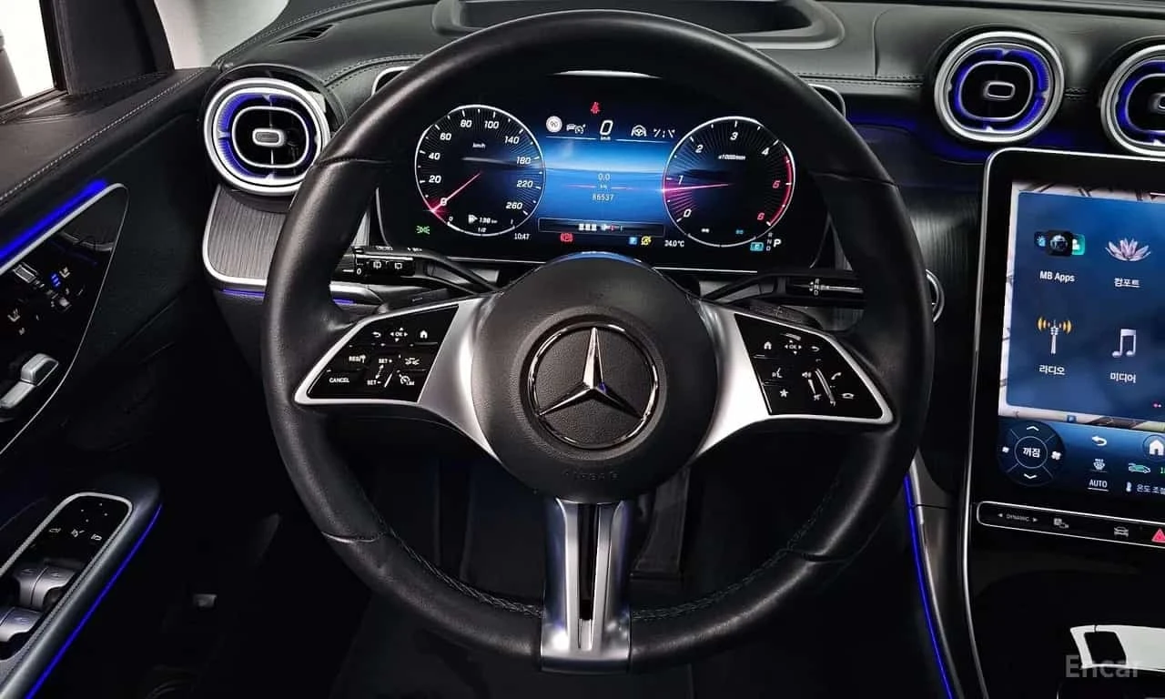 Mercedes-Benz GLC 220 GLC220 d 4MATIC, снимка 13 - Автомобили и джипове - 56196379