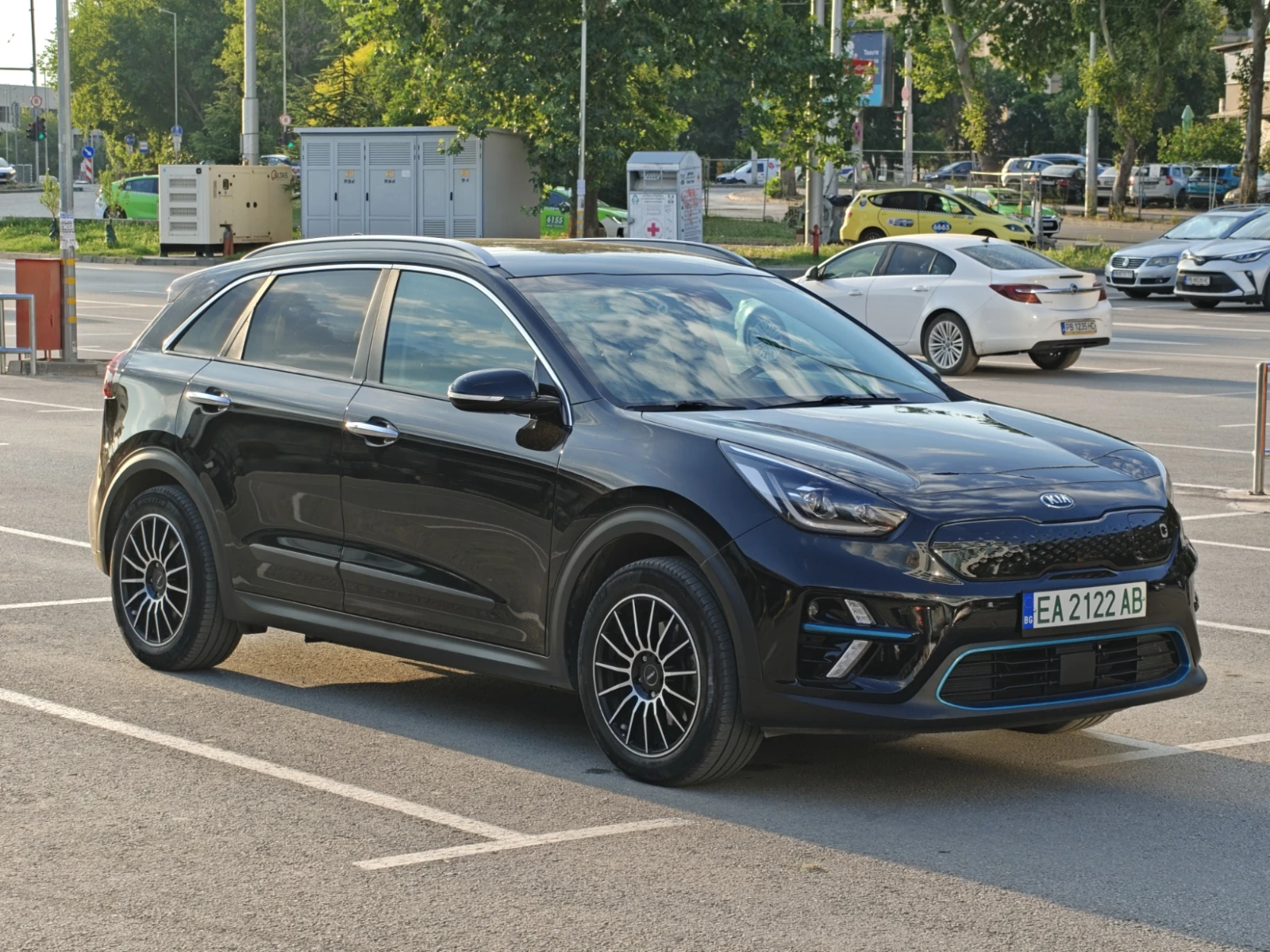 Kia Niro e-Niro Executive Line, снимка 7 - Автомобили и джипове - 56365970