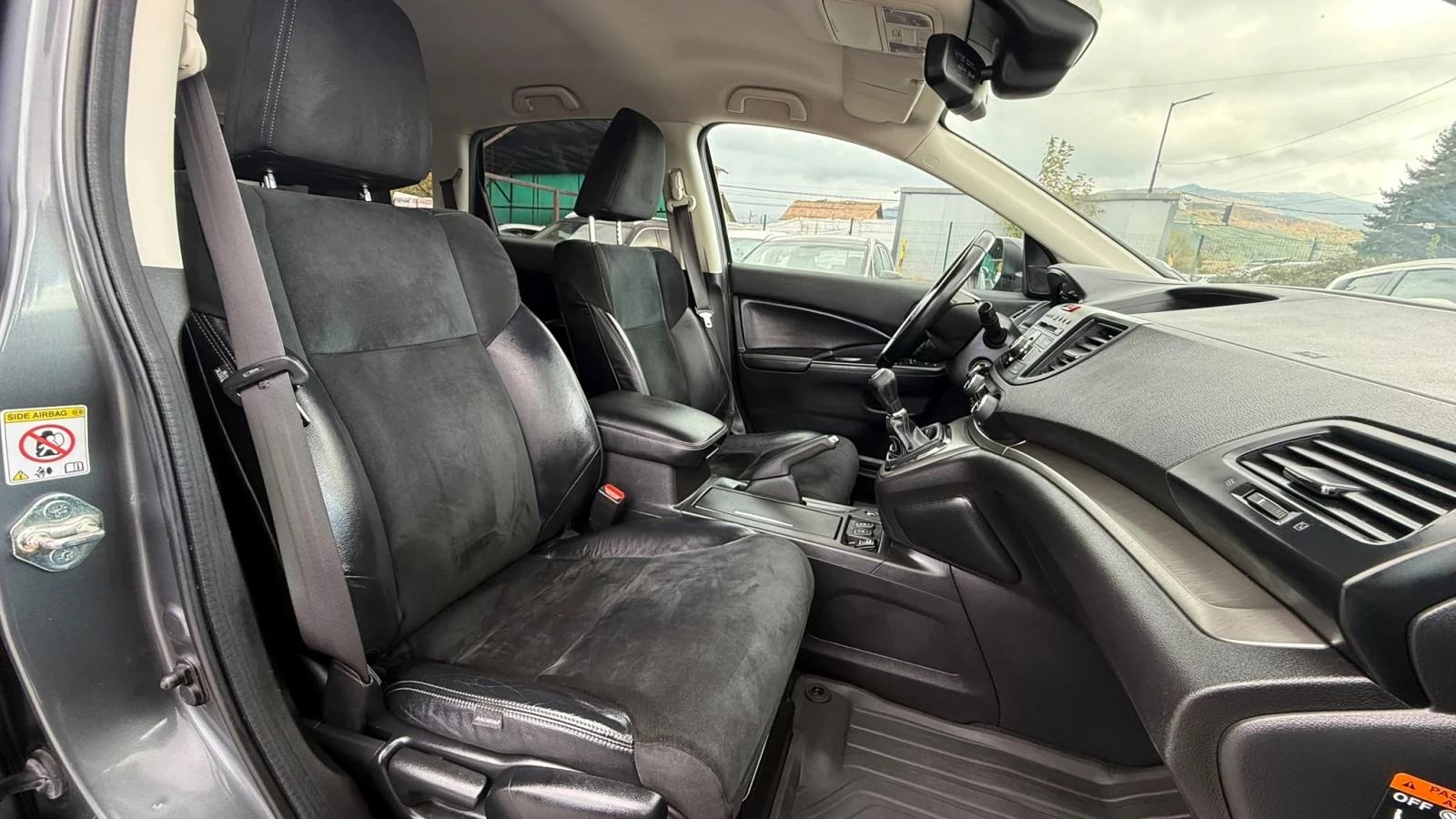 Honda Cr-v 2.2CTDI 4X4, снимка 15 - Автомобили и джипове - 56533378