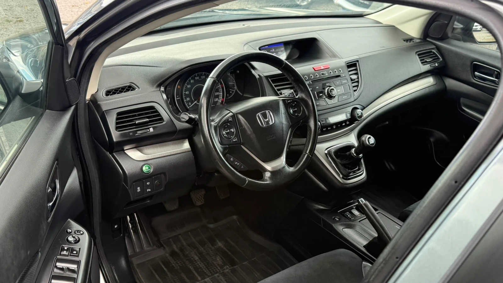 Honda Cr-v 2.2CTDI 4X4, снимка 11 - Автомобили и джипове - 56533378