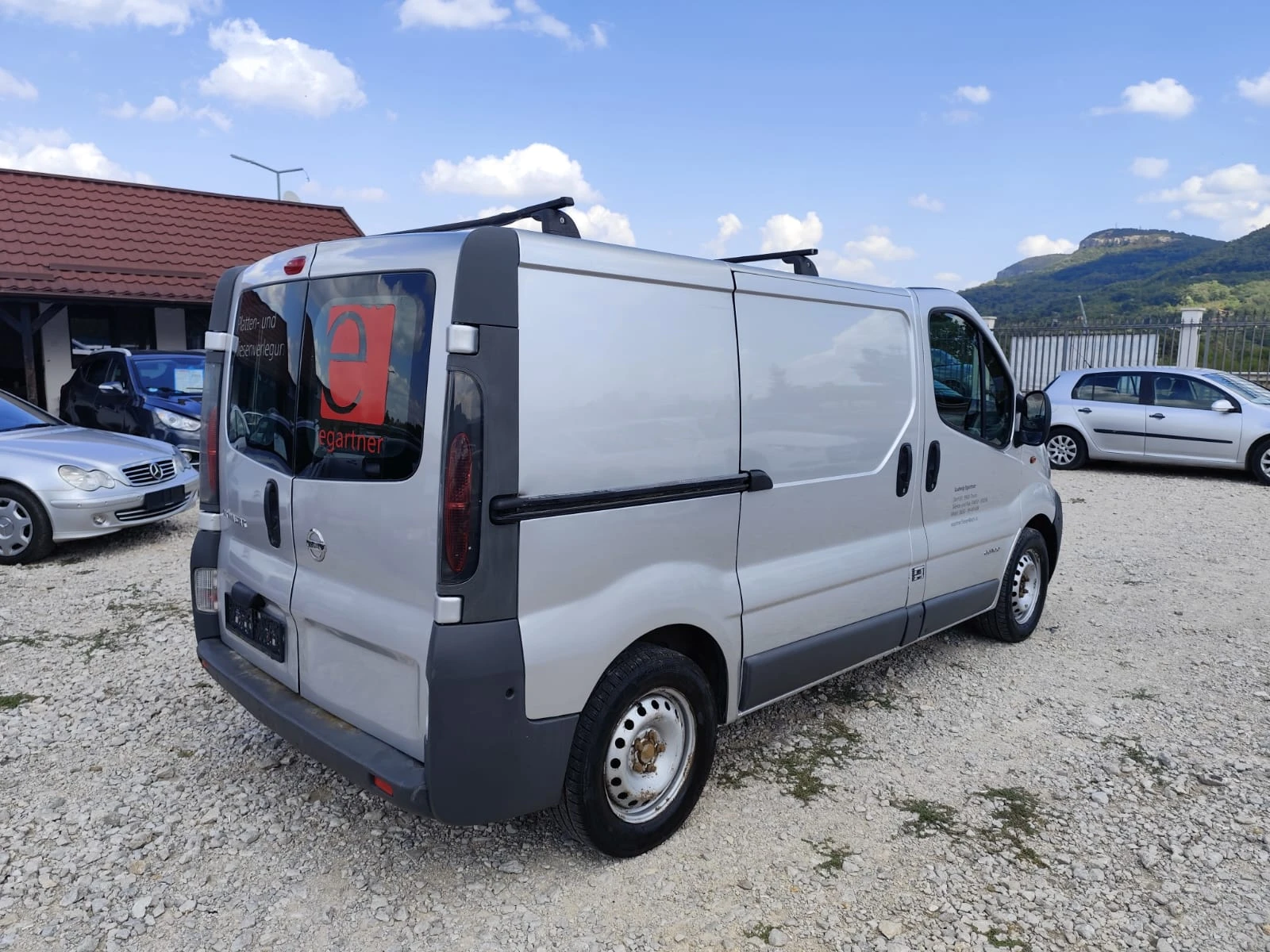 Nissan Primastar 1.9 дизел - изображение 6